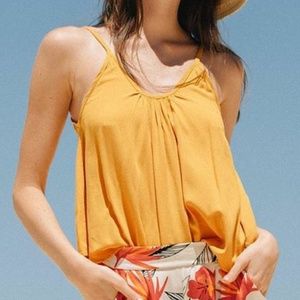 NWT AVA SKY Tank Wonder, Small